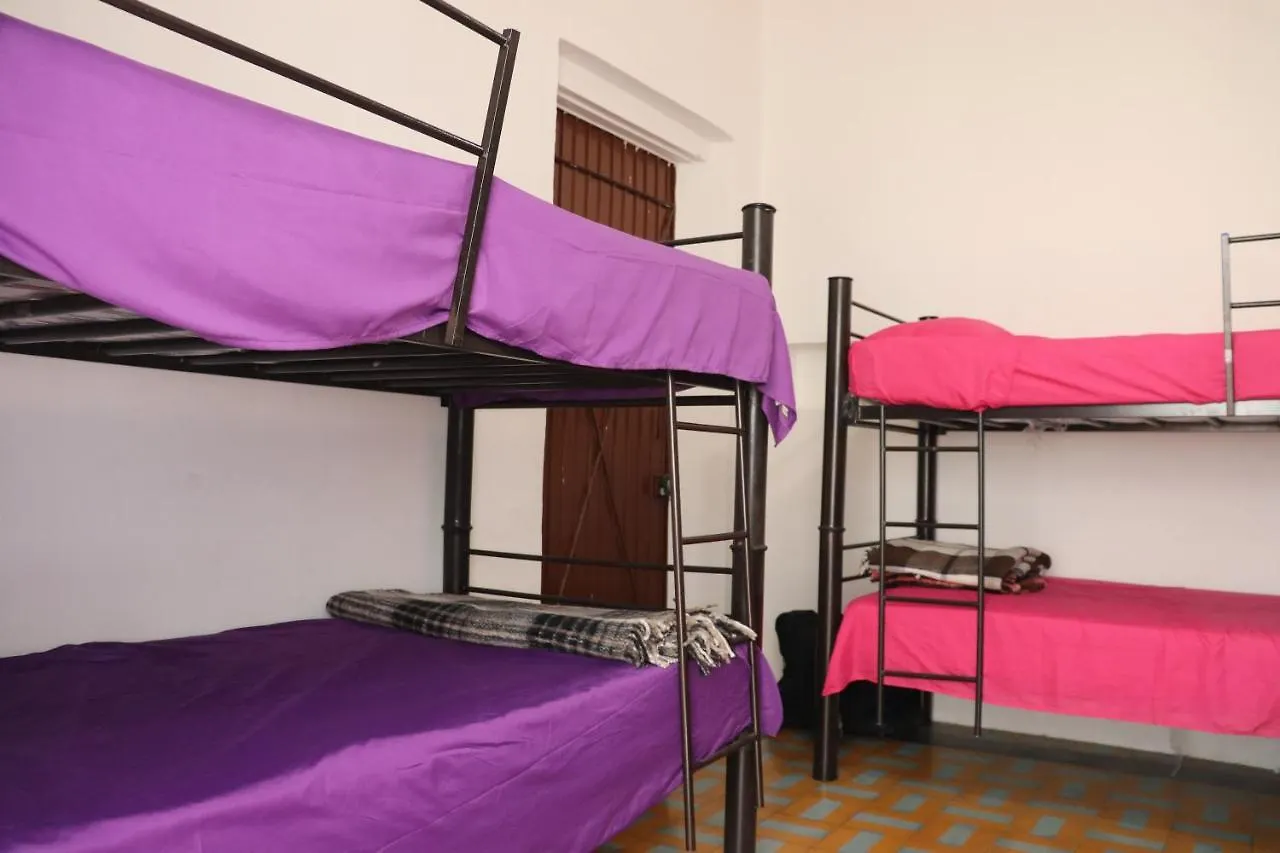 Hostal Cali By Rotamundos Guadalajara