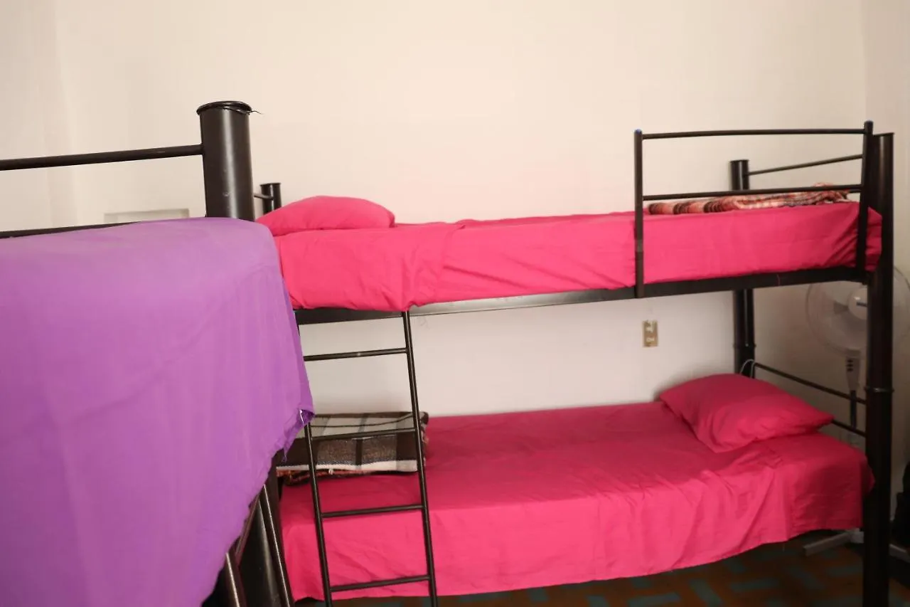 Hostal Cali By Rotamundos Guadalajara Messico
